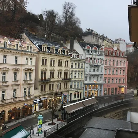 Karlovy Vary Apartments Lejlighed *